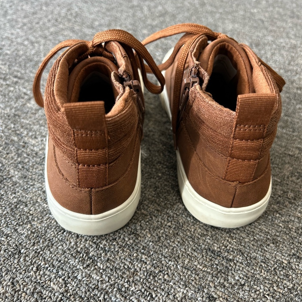 Boys Cat & Jack brown faux leather High-Top Sneakers - Picture 5 of 6